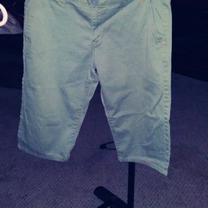 Green levi capris